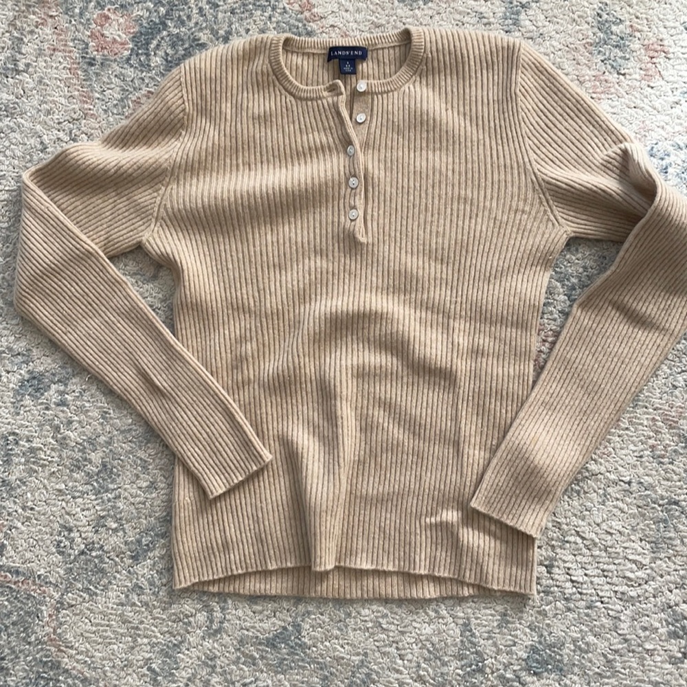 100% Cashmere sweater